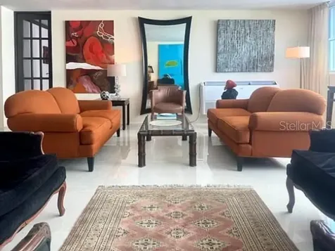 76 Kings Court San Juan PR 00907