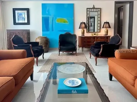 76 Kings Court San Juan PR 00907