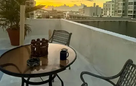 76 Kings Court San Juan PR 00907