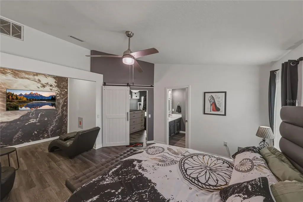 7845 Merchantville Circle Zephyrhills FL 33540