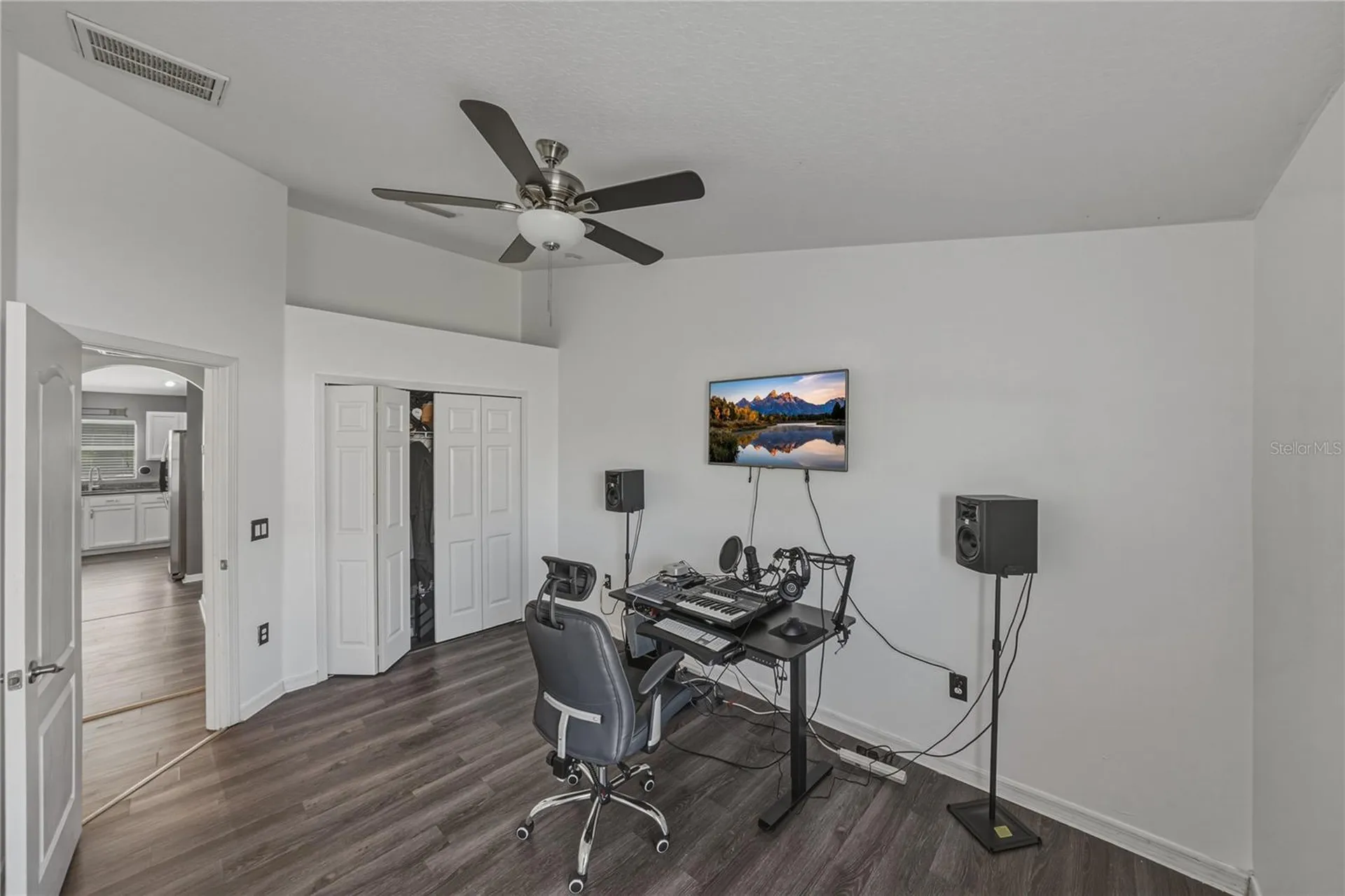 7845 Merchantville Circle Zephyrhills FL 33540