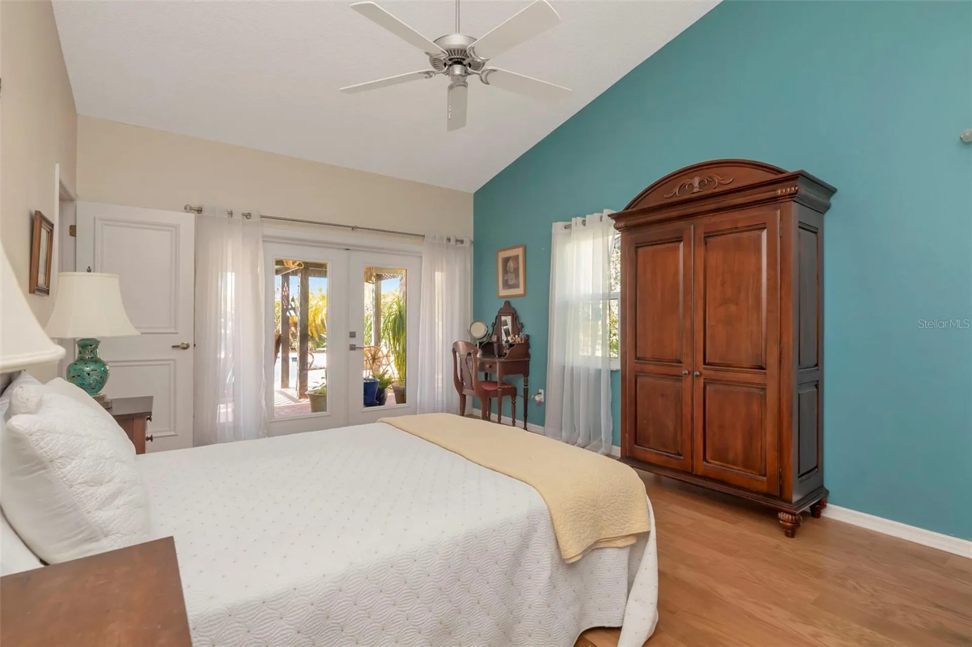 13528 Avista Drive Tampa FL 33624