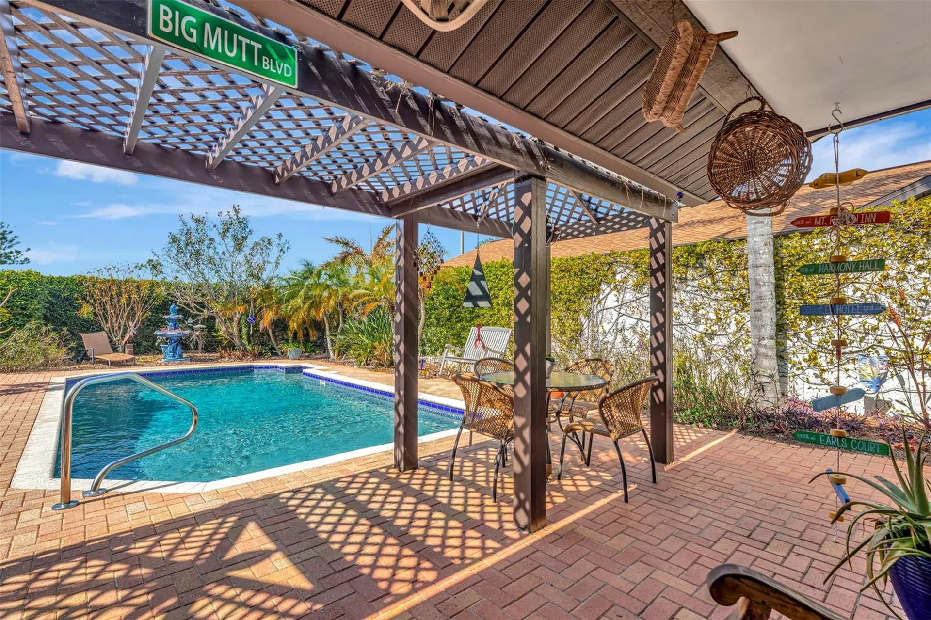 13528 Avista Drive Tampa FL 33624
