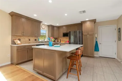 13528 Avista Drive Tampa FL 33624