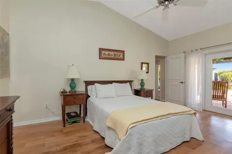 13528 Avista Drive Tampa FL 33624