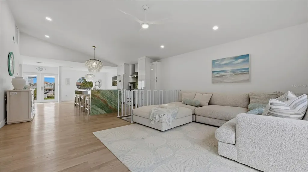4939 Commonwealth Drive Sarasota FL 34242