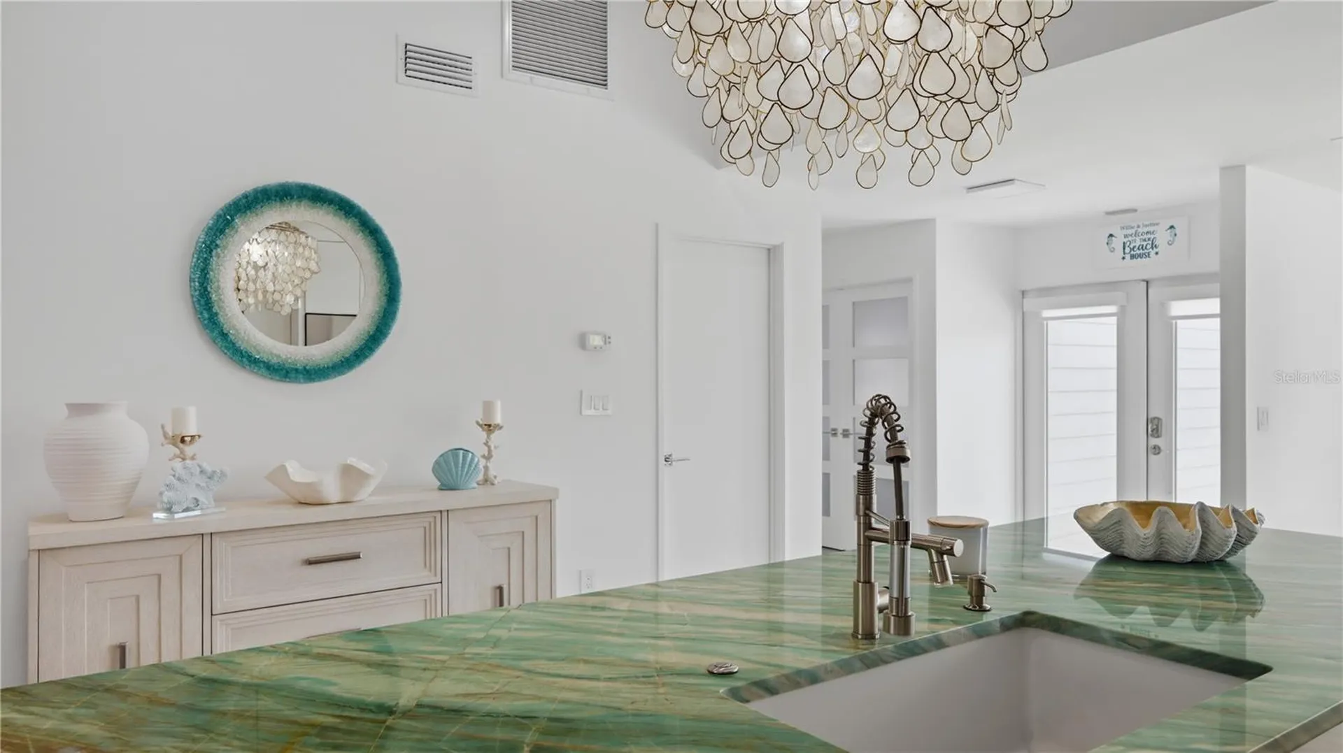 4939 Commonwealth Drive Sarasota FL 34242