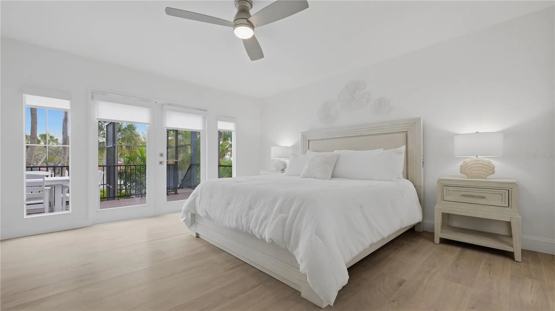 4939 Commonwealth Drive Sarasota FL 34242