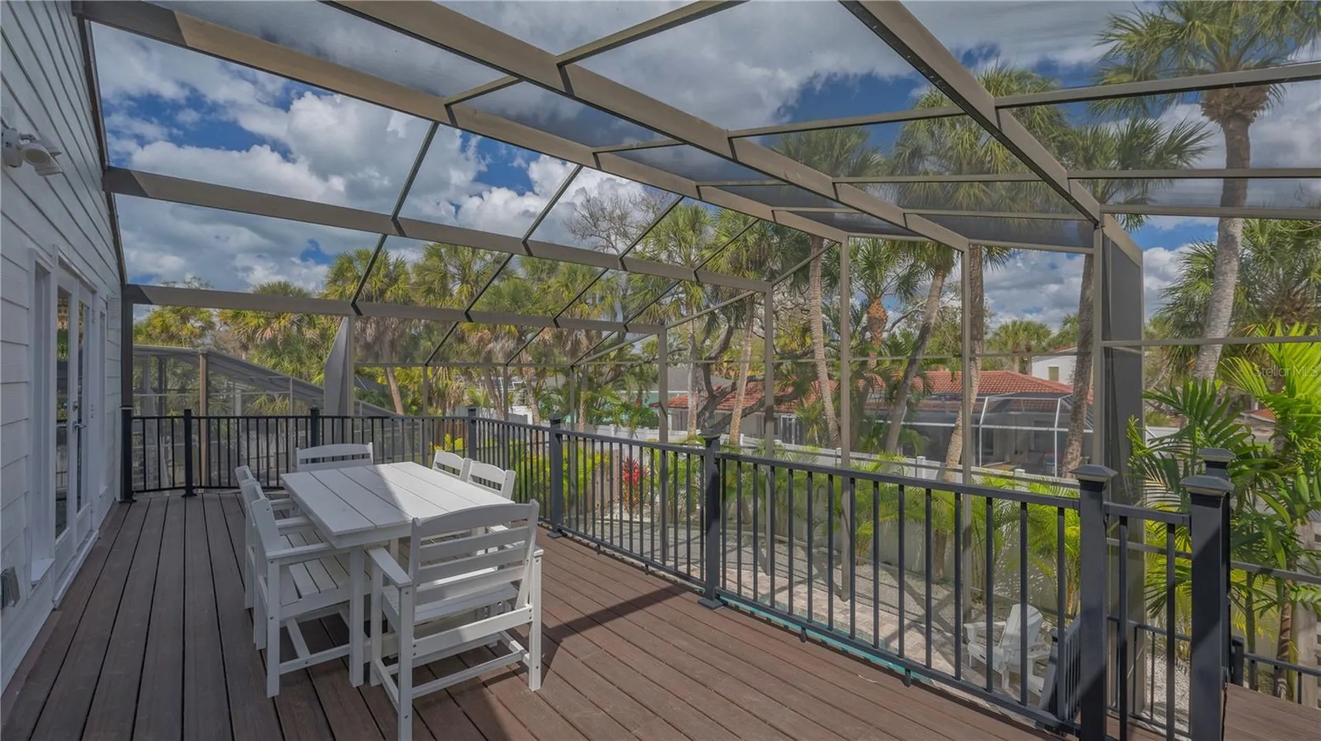 4939 Commonwealth Drive Sarasota FL 34242