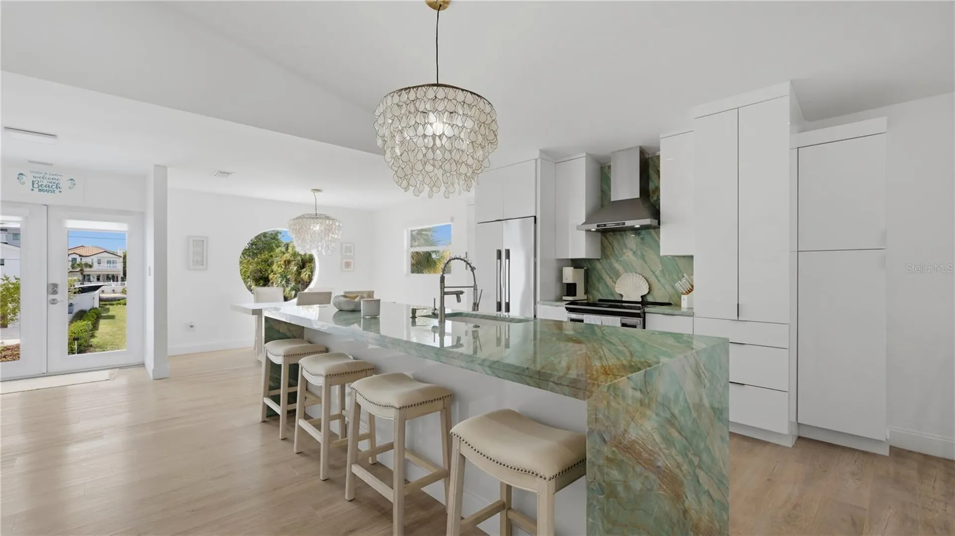 4939 Commonwealth Drive Sarasota FL 34242