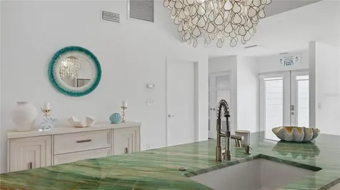 4939 Commonwealth Drive Sarasota FL 34242