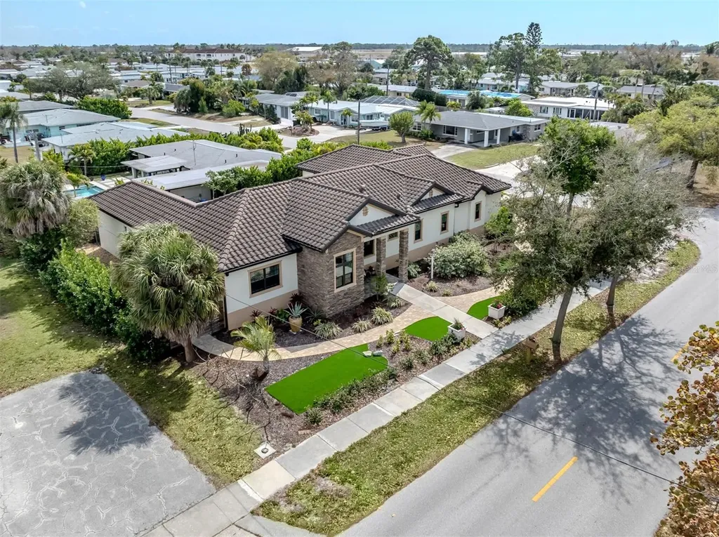 1109 The Rialto Venice FL 34285