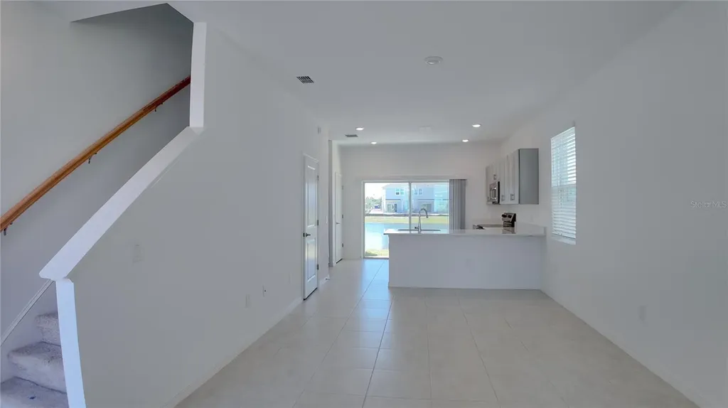 3191 Skyline Loop Kissimmee FL 34758