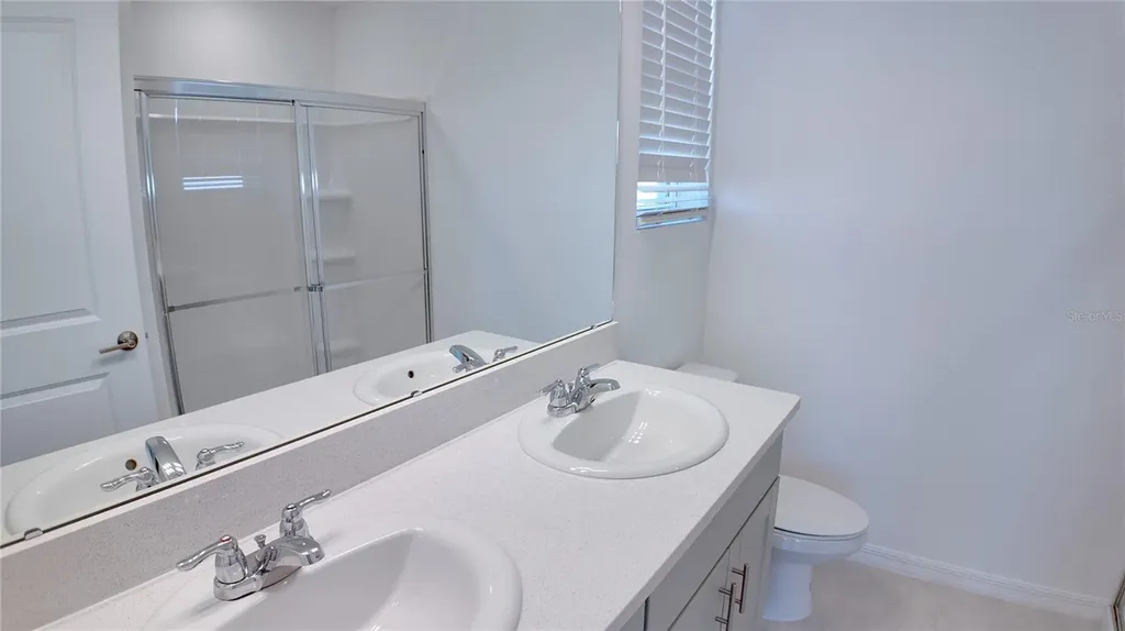 3191 Skyline Loop Kissimmee FL 34758