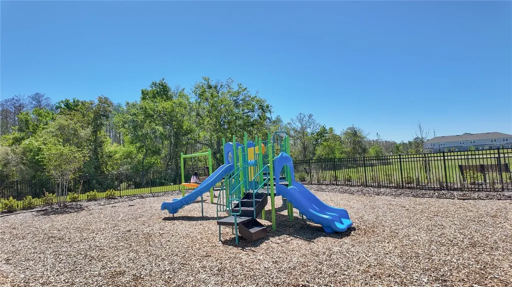 3191 Skyline Loop Kissimmee FL 34758