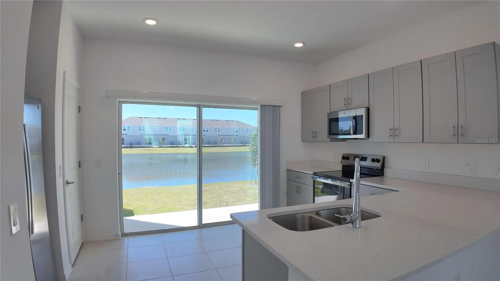 3191 Skyline Loop Kissimmee FL 34758