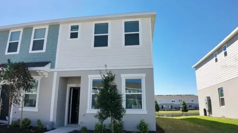 3191 Skyline Loop Kissimmee FL 34758