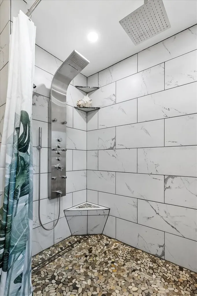 84 N Country Club Drive Crystal River FL 34429