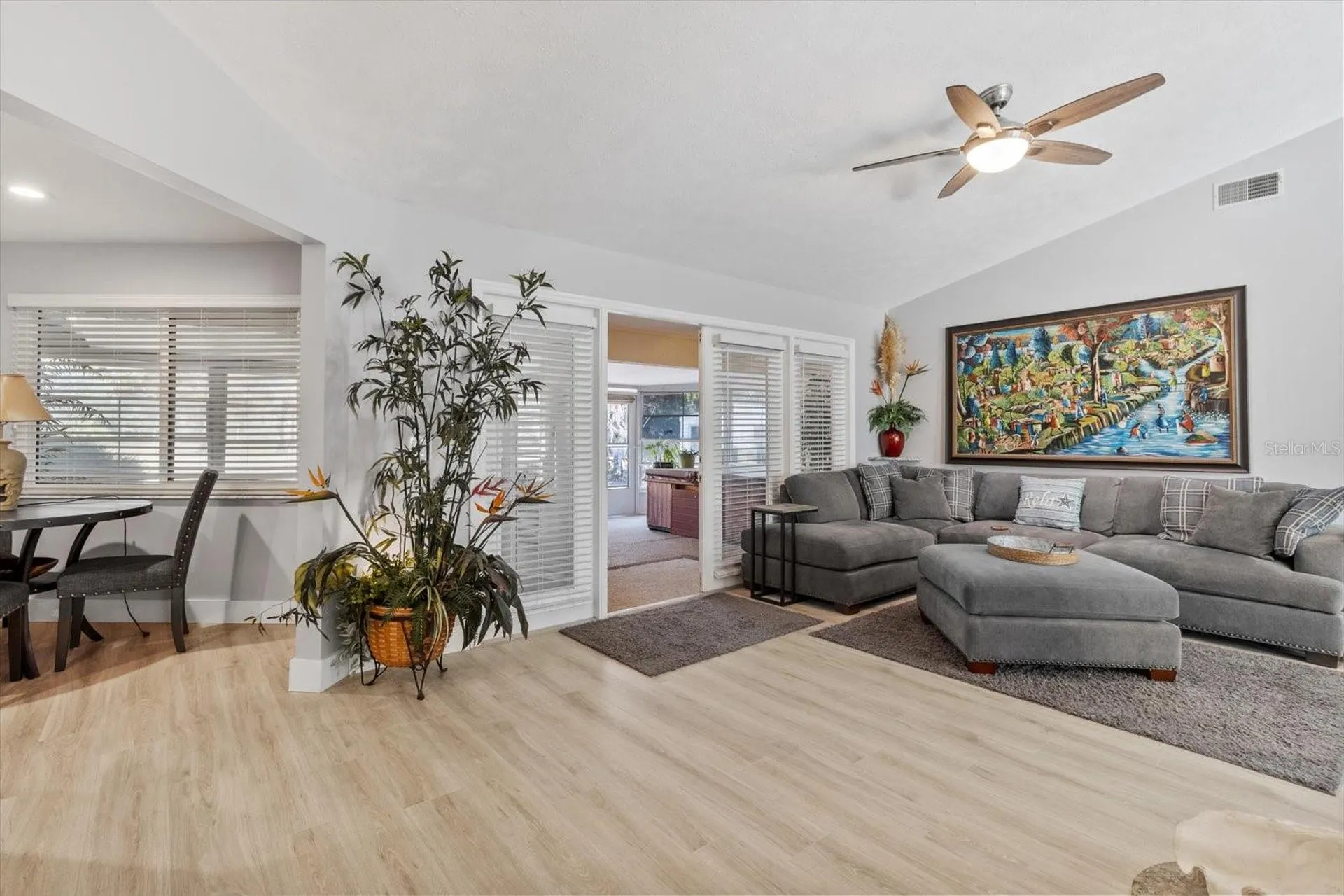 84 N Country Club Drive Crystal River FL 34429