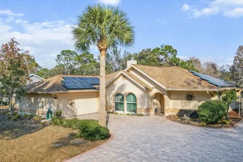 84 N Country Club Drive Crystal River FL 34429