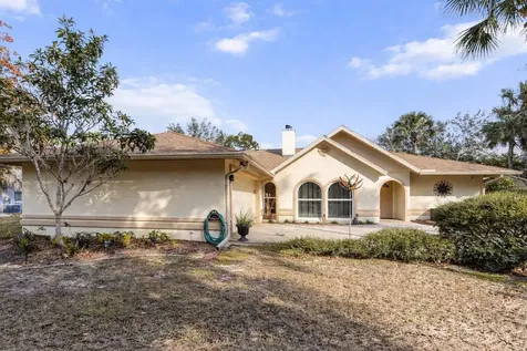 84 N Country Club Drive Crystal River FL 34429