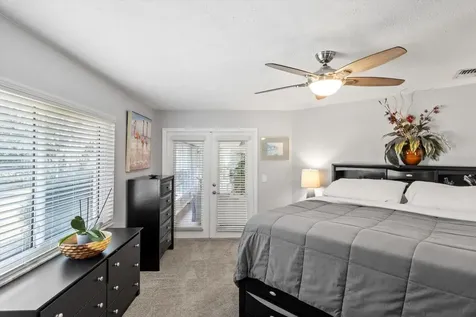 84 N Country Club Drive Crystal River FL 34429