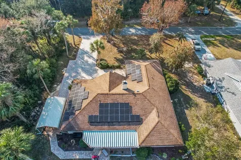 84 N Country Club Drive Crystal River FL 34429