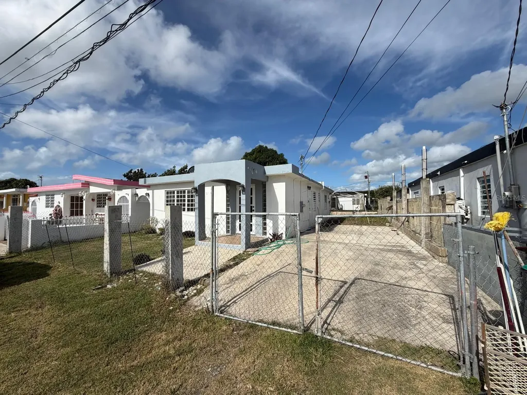 123 Calle 3 Bo. Santa Ana Iii Salinas PR 00751
