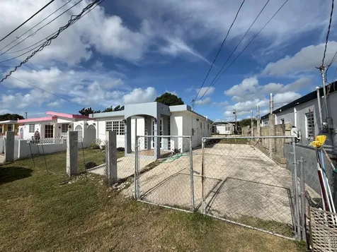 123 Calle 3 Bo. Santa Ana Iii Salinas PR 00751