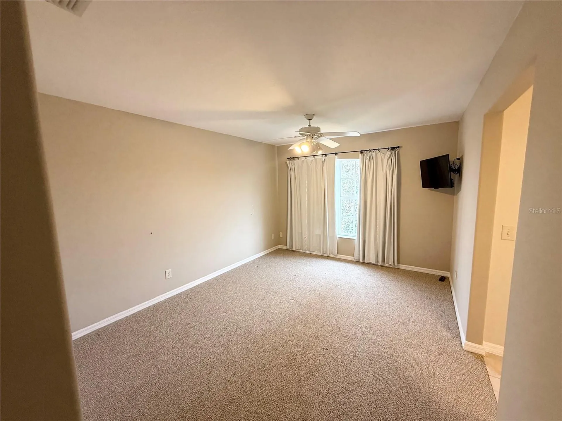 104 Vista Loop Davenport FL 33897