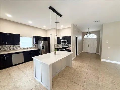 104 Vista Loop Davenport FL 33897