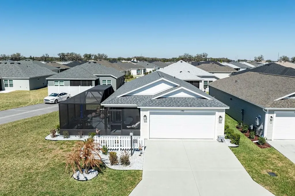 1761 Freddie Lane The Villages FL 32163