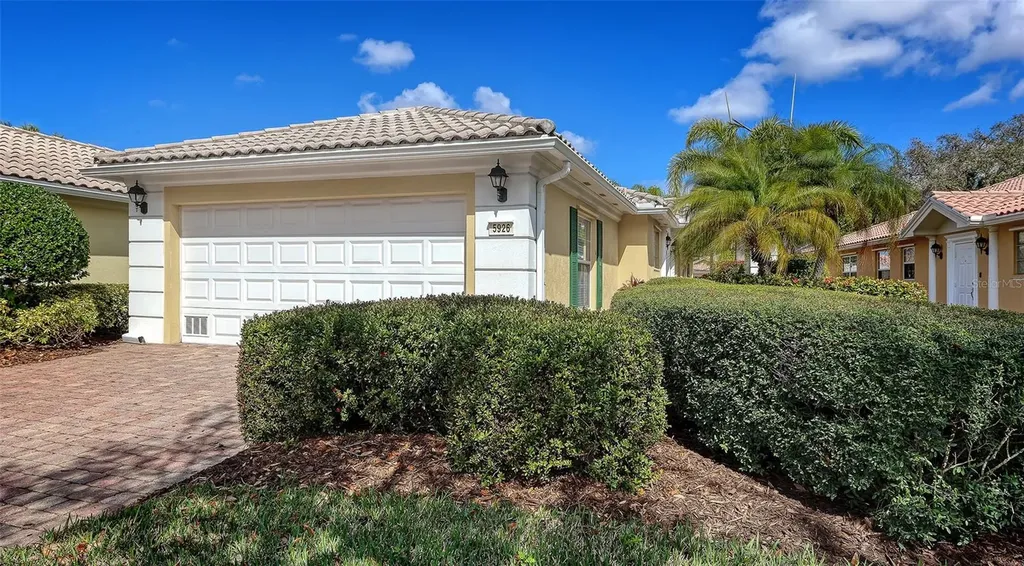 5926 Benevento Drive Sarasota FL 34238
