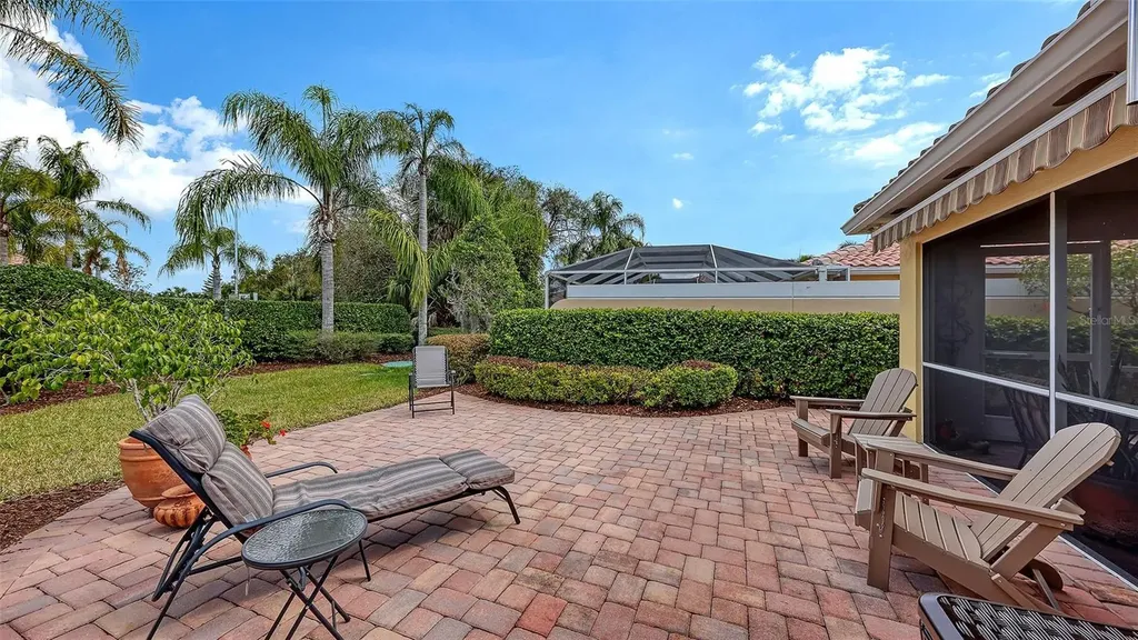 5926 Benevento Drive Sarasota FL 34238