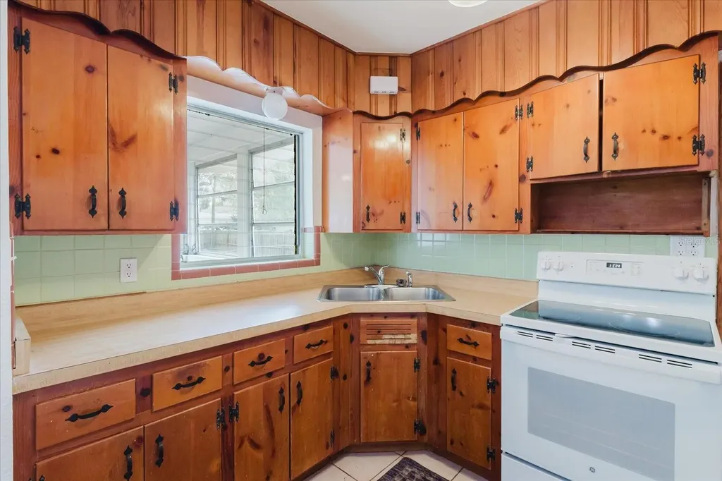 103 N Meteor Avenue Clearwater FL 33765