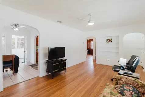 103 N Meteor Avenue Clearwater FL 33765
