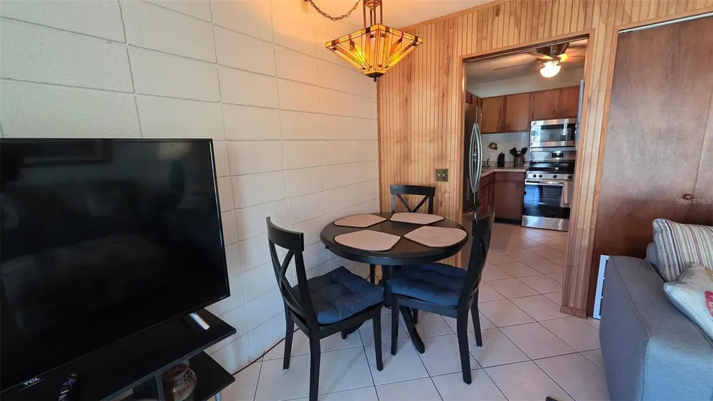 541 S Peninsula Avenue New Smyrna Beach FL 32169