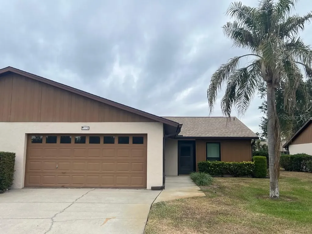 1710 Curry Avenue Nokomis FL 34275