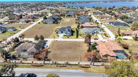 4410 Emerald Palms Lane Winter Haven FL 33884