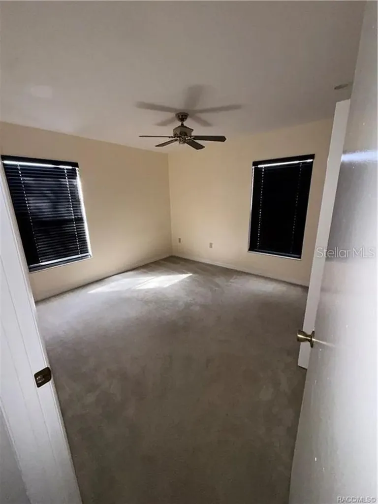 805 SE Mayo Drive Crystal River FL 34429