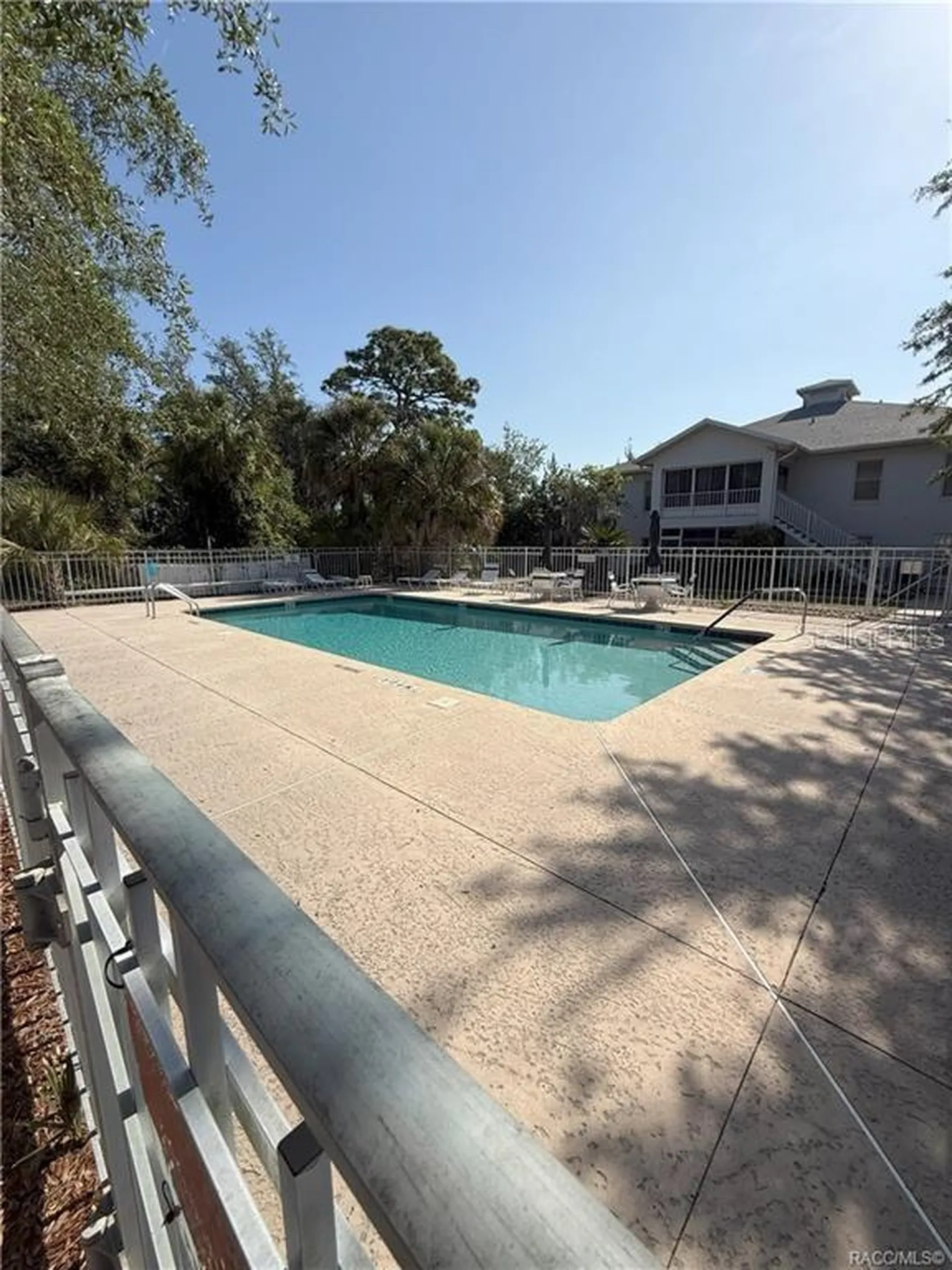 805 SE Mayo Drive Crystal River FL 34429