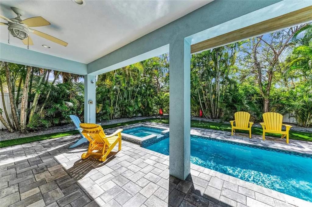 303 S Bay Boulevard Anna Maria FL 34216