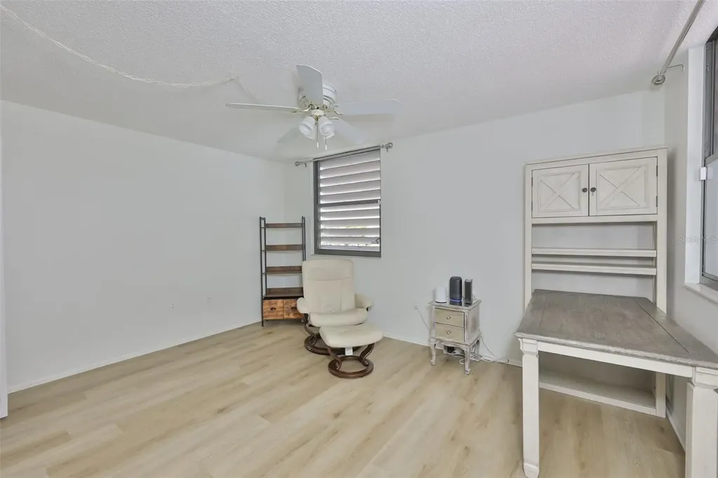 597 Lakeside Drive Bradenton FL 34210