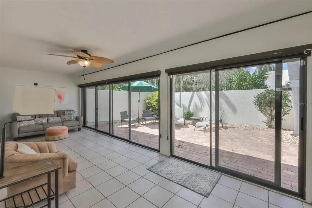 597 Lakeside Drive Bradenton FL 34210