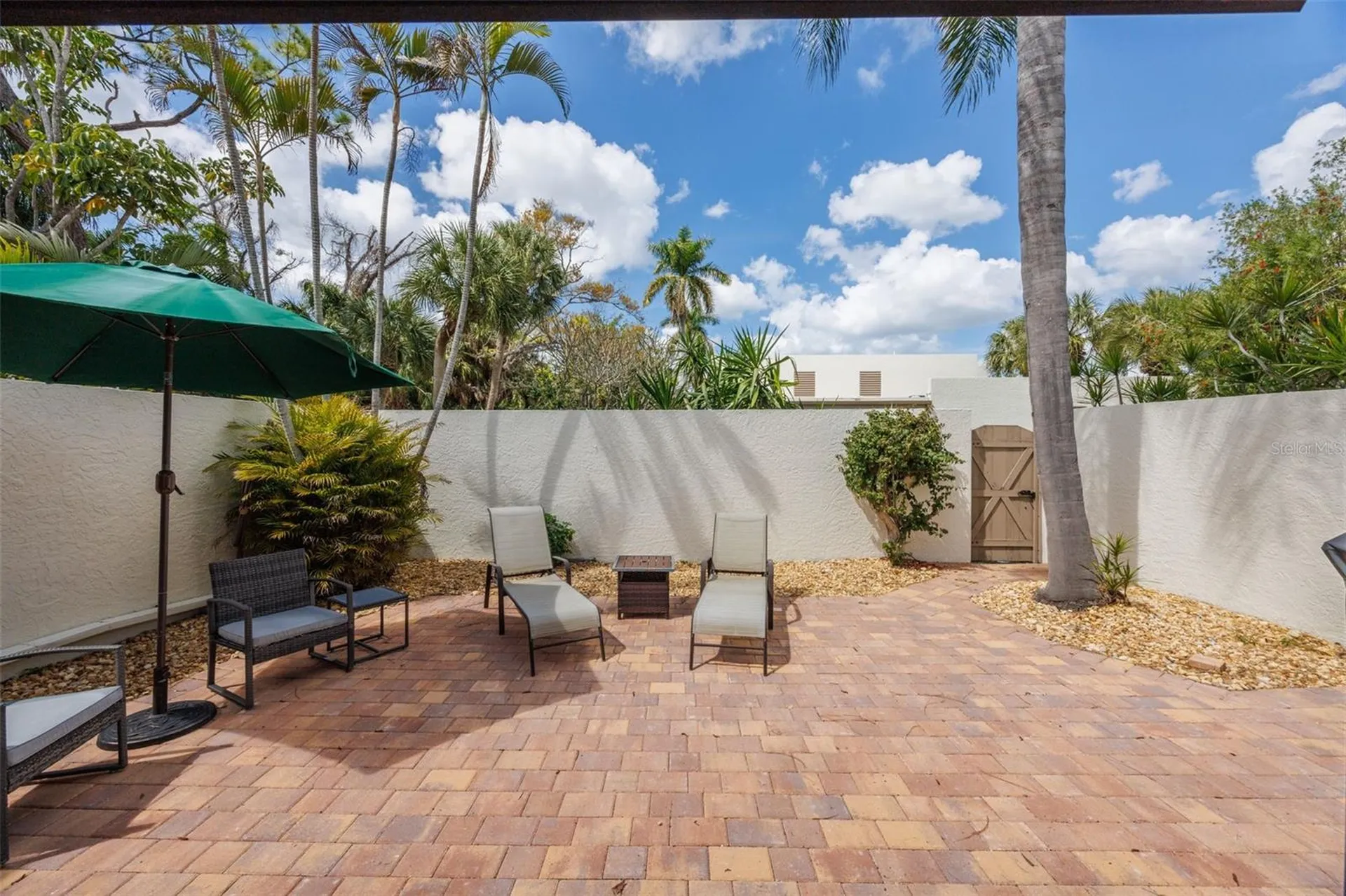 597 Lakeside Drive Bradenton FL 34210