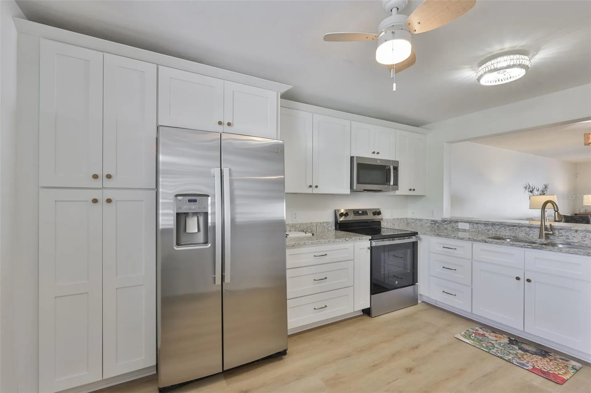 597 Lakeside Drive Bradenton FL 34210