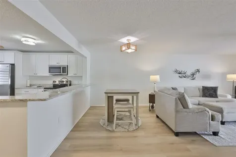 597 Lakeside Drive Bradenton FL 34210