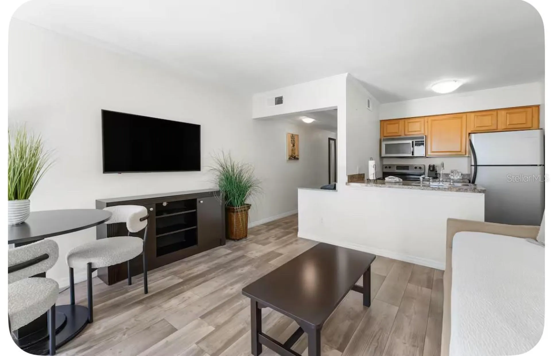 2506 N Rocky Point Drive Tampa FL 33607