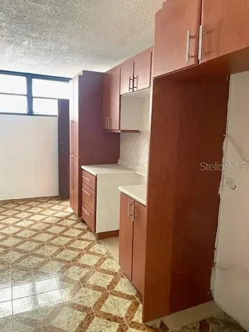 18 Marseilles San Juan PR 00907