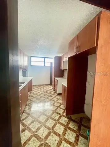 18 Marseilles San Juan PR 00907